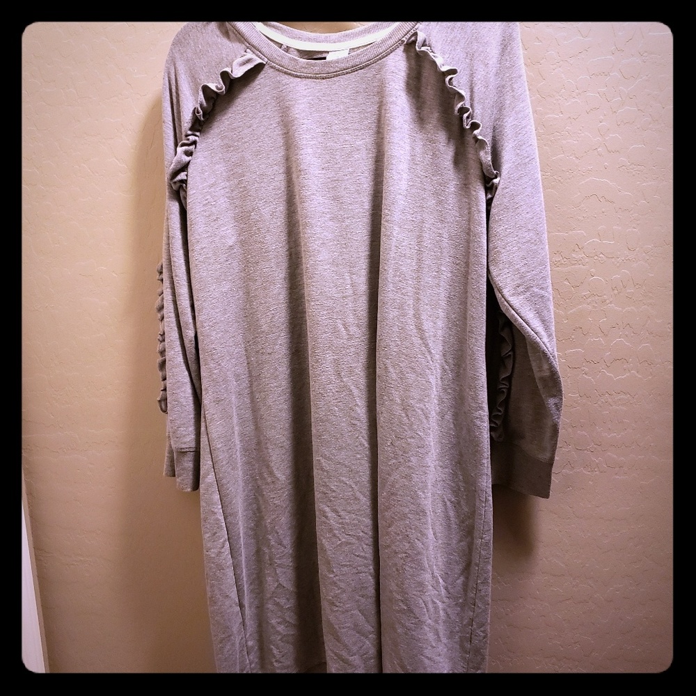 Women's clothing